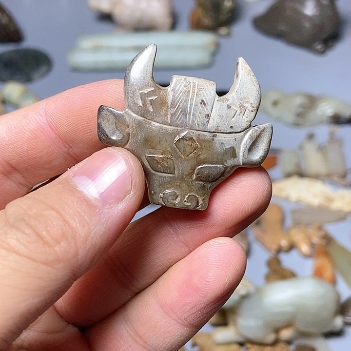 和田玉未镶嵌颈饰56