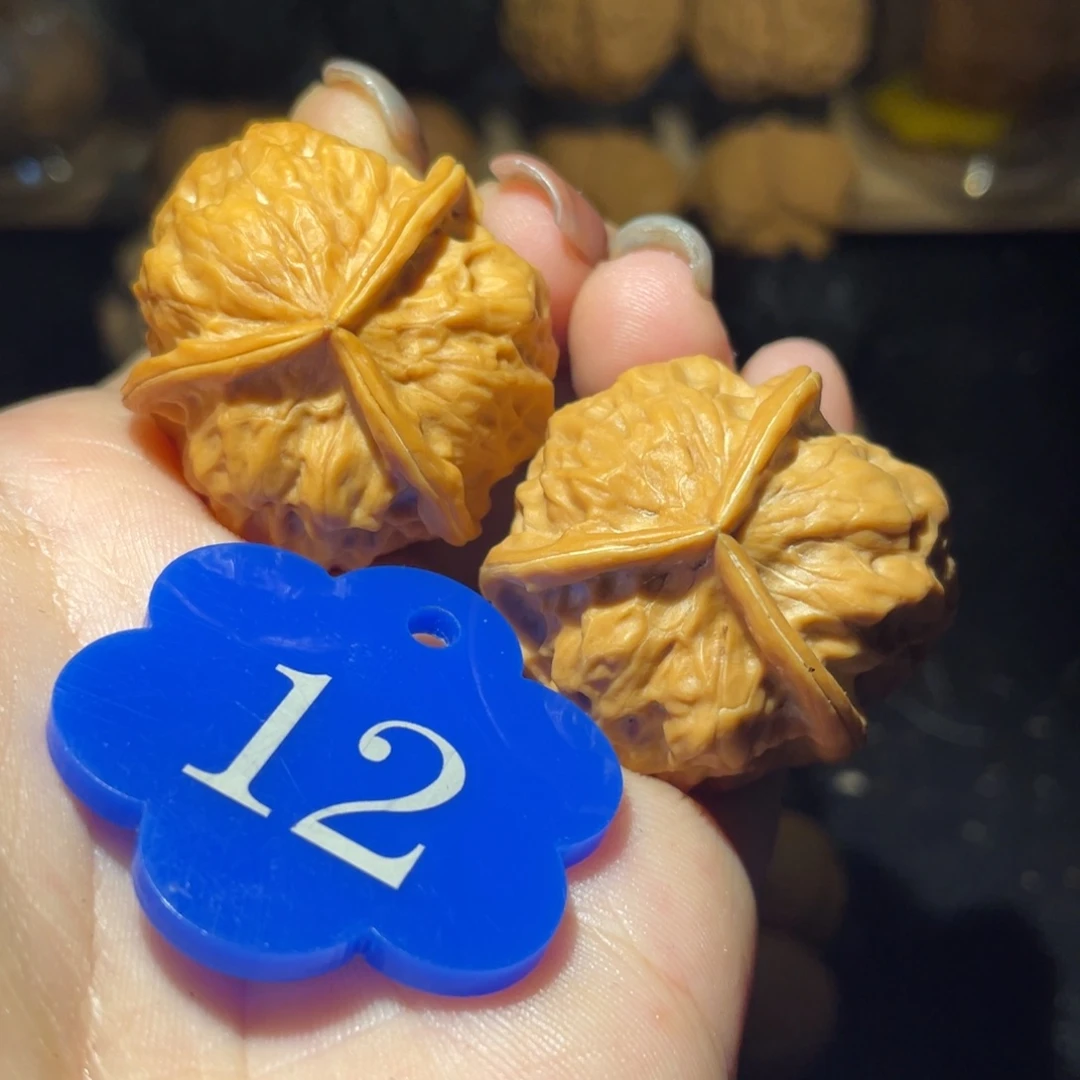 三棱35尺寸核桃。