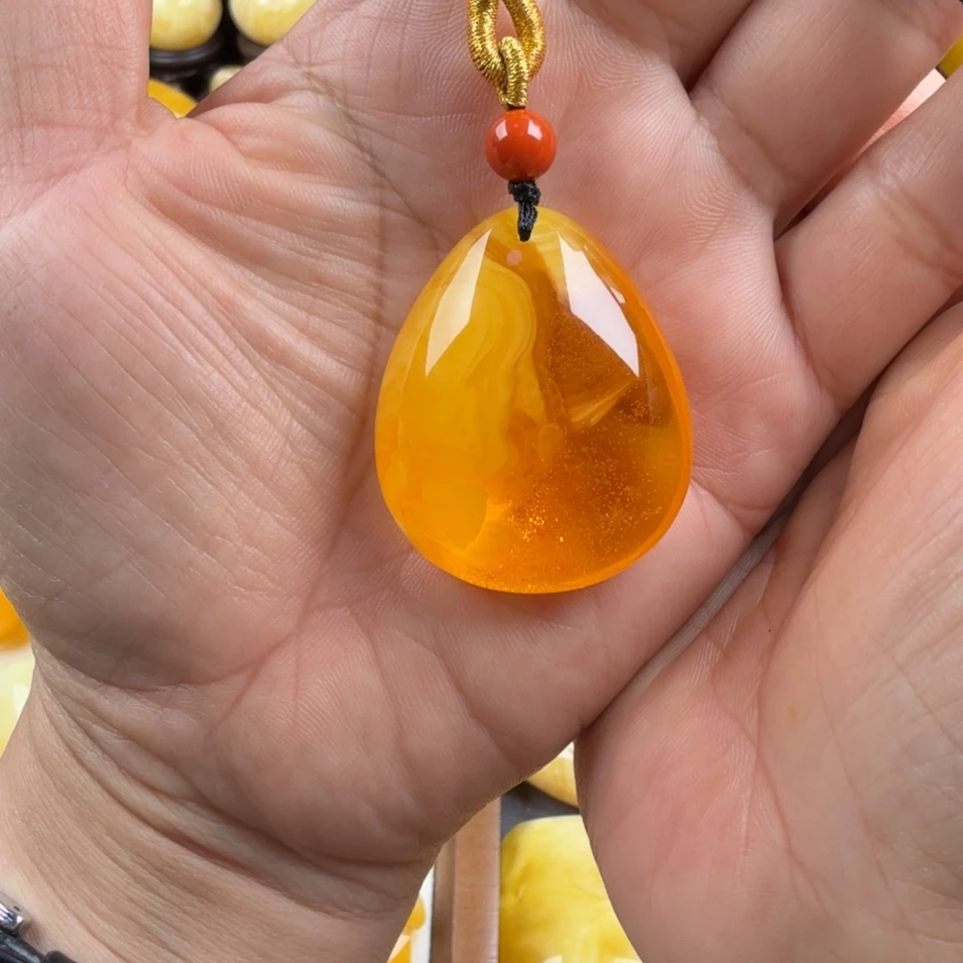 琥珀未镶嵌颈饰纯天然琥珀蜜蜡