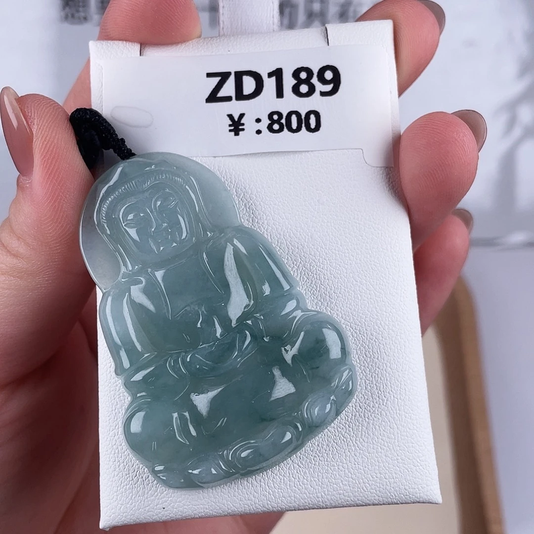 翡翠未镶嵌颈饰zd189