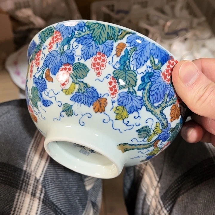 瓷片//////直径15厘米。绿西西。