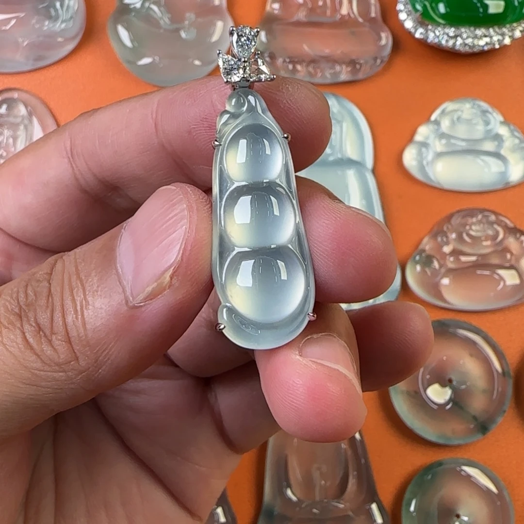 未镶嵌定制翡翠天然