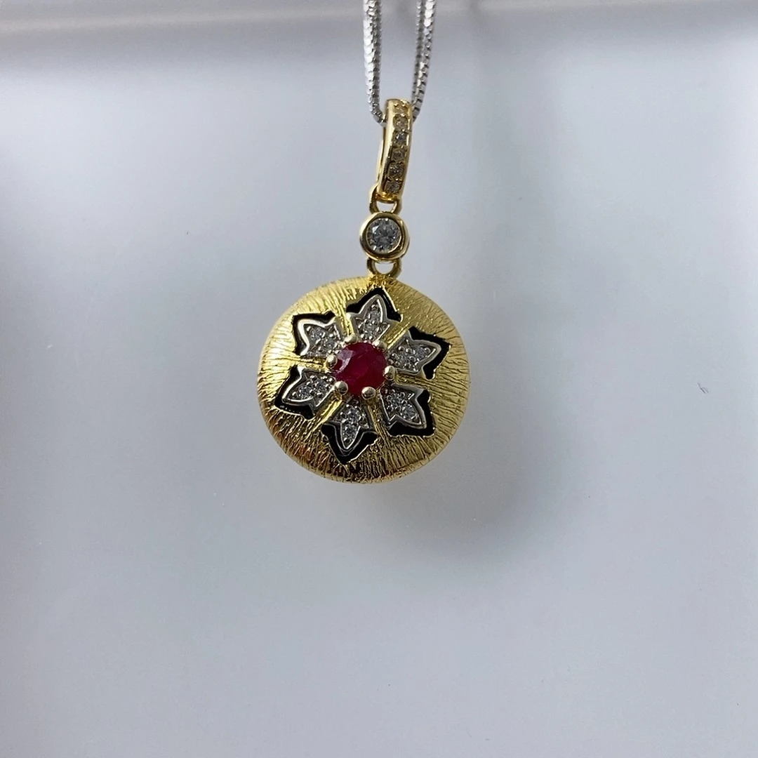 L***～翡翠未镶嵌颈饰吊坠