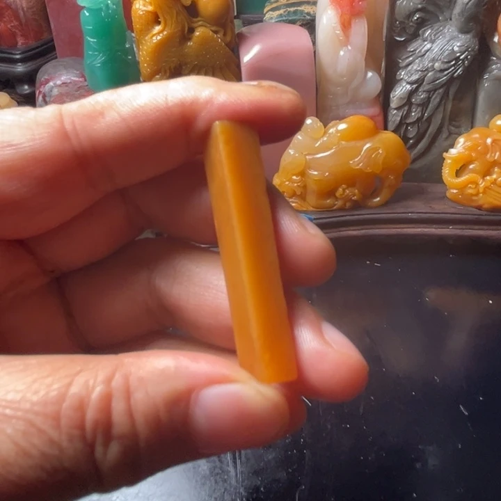 老挝石三****斌老挝北部黄