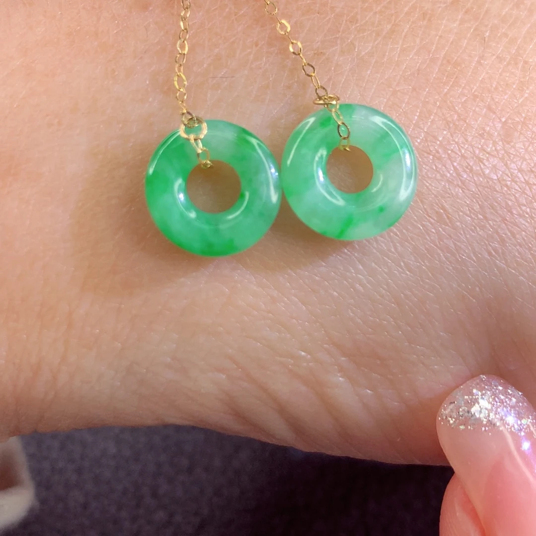 翡翠18K金镶嵌颈饰翡翠