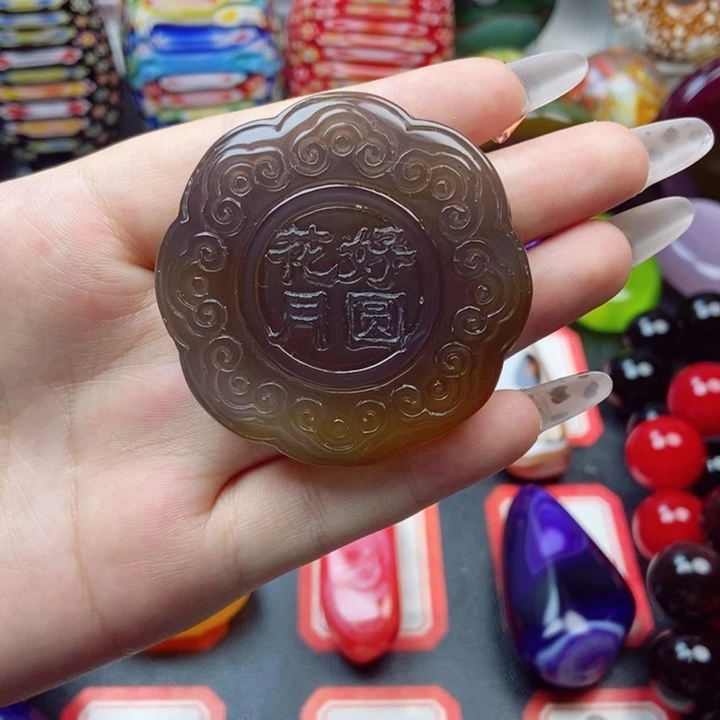 未镶嵌玛瑙/玉髓珠宝奇石