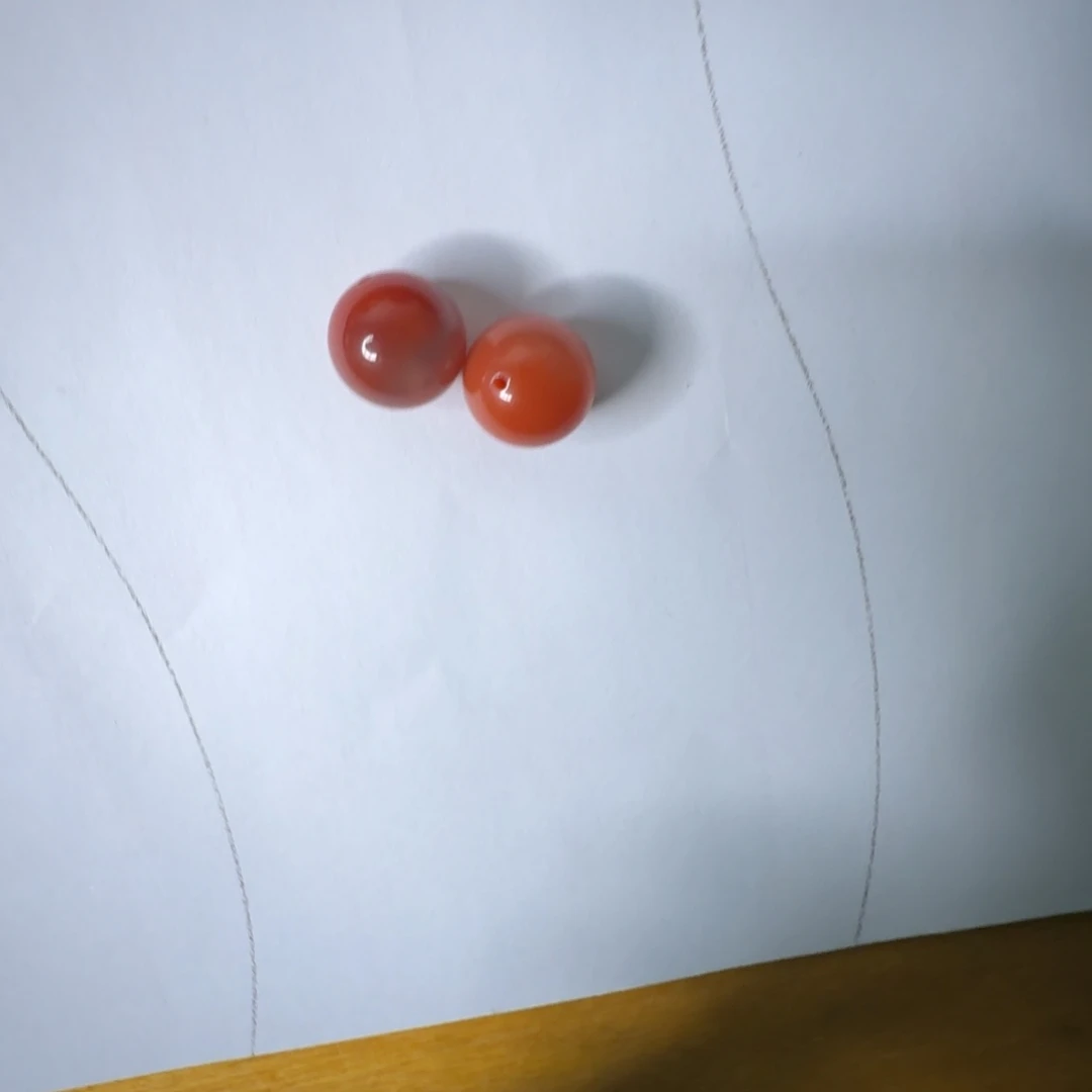 颜***一南红玛瑙未镶嵌珠宝半成品