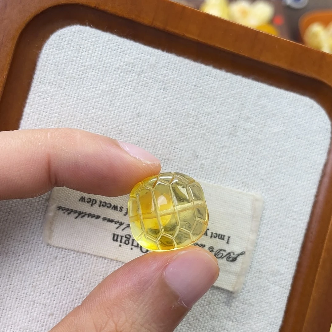 未镶嵌琥珀珠宝奇石富甲一方
