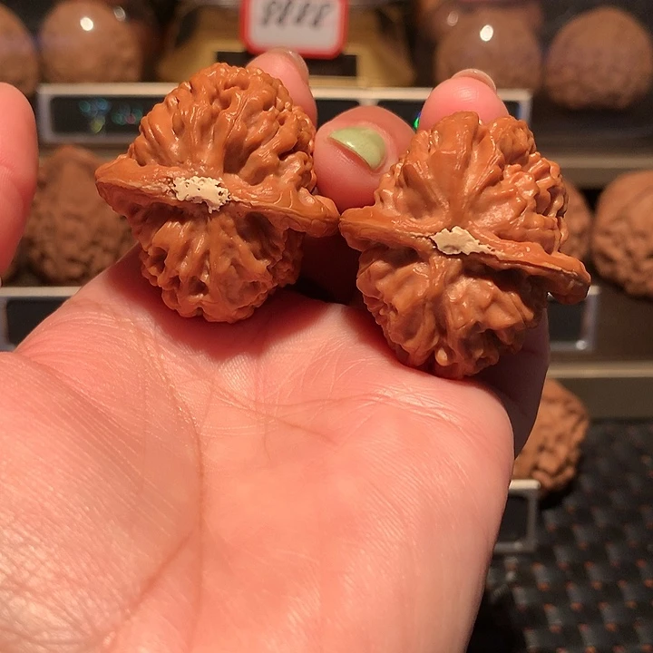 文玩核桃把件红莲