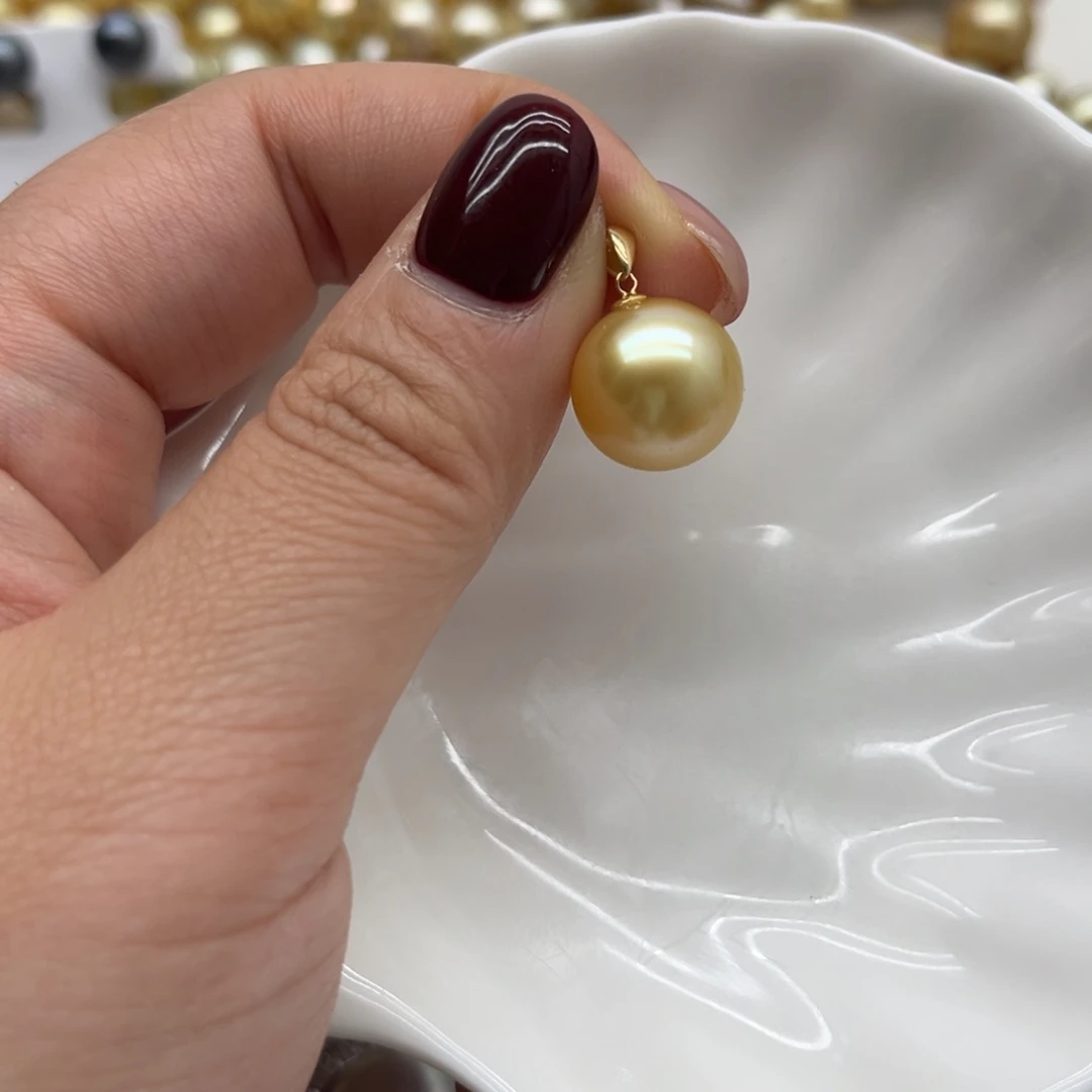 海水珍珠吊坠(不含链)18K金镶嵌