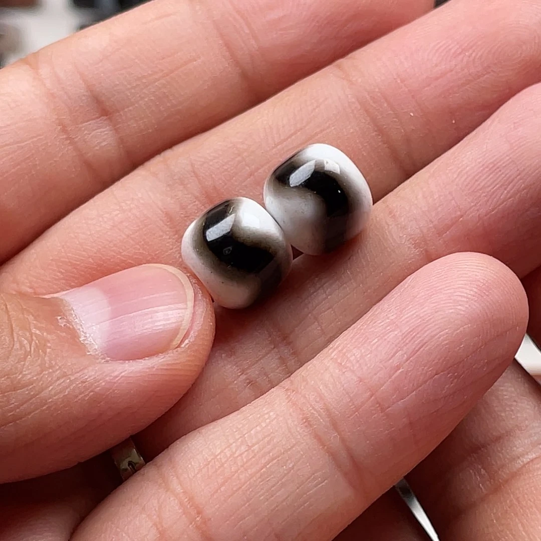 玛瑙/玉髓配饰未镶嵌L****屋