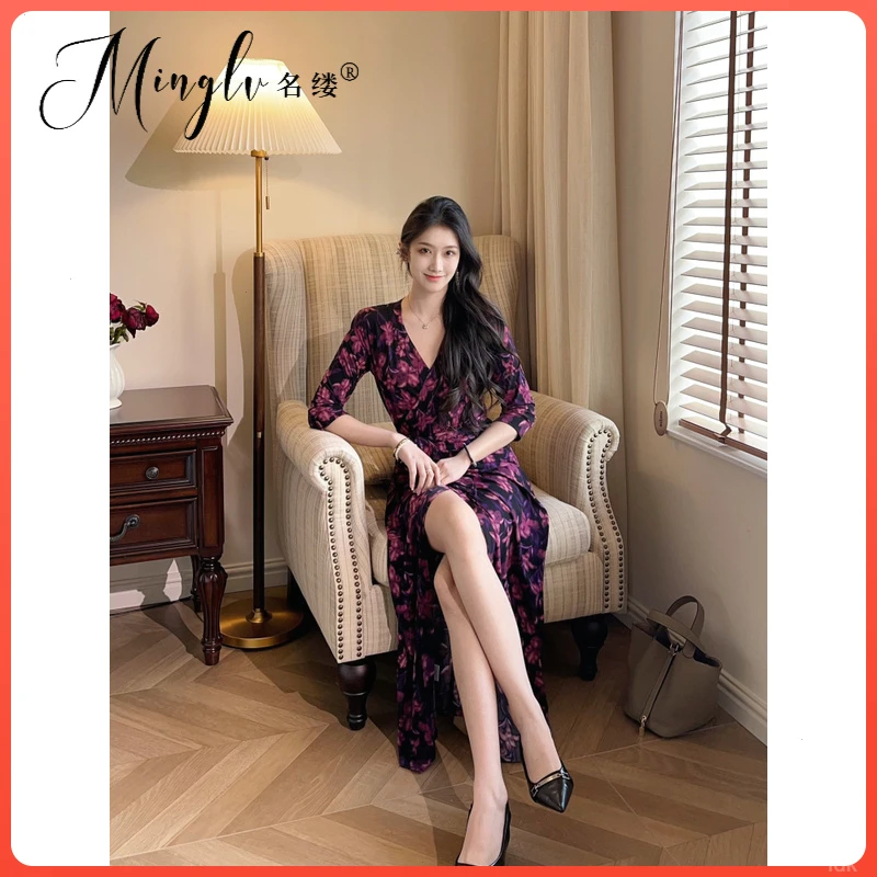 气质2025别致紫色碎花连衣裙名缕高级感时尚秋季女装包裙法式优雅