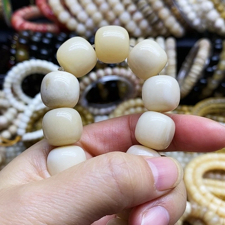 驼骨手串/手链拾****）驼骨16毫米手串