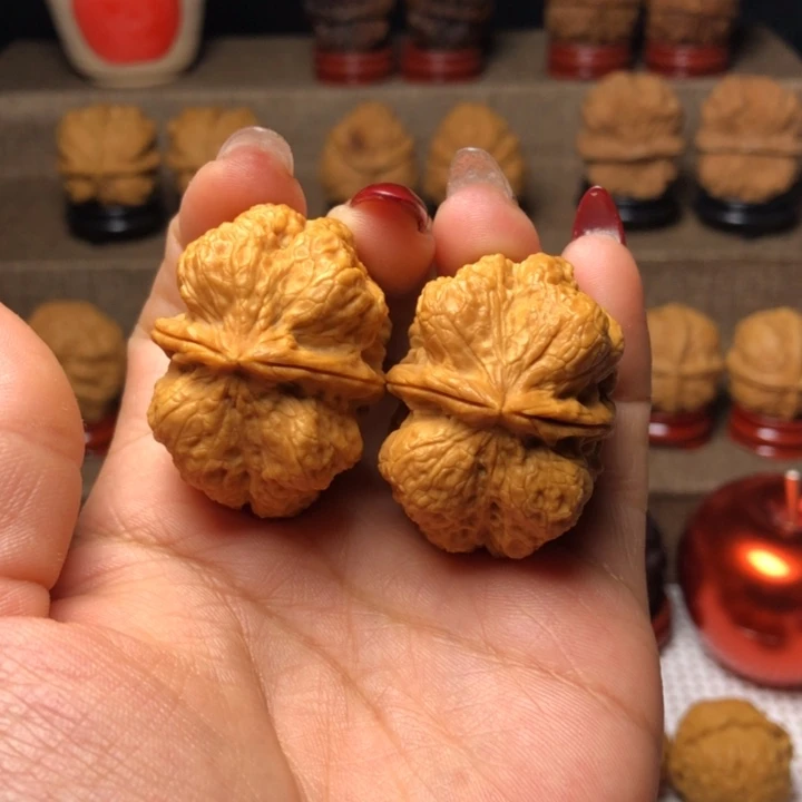 文玩核桃把件56霸王龙脊开背蟾