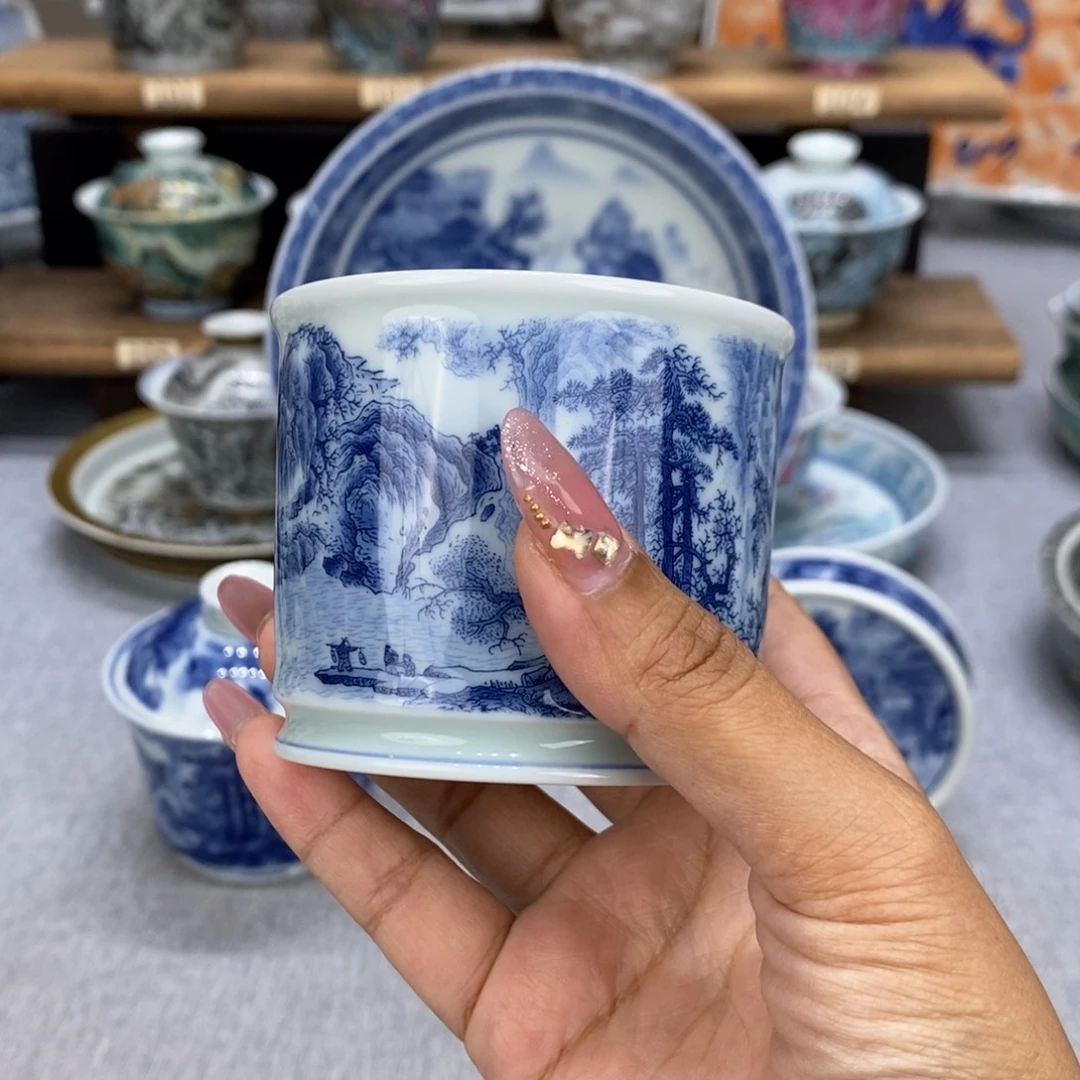 君***子山水青花主人杯1只
