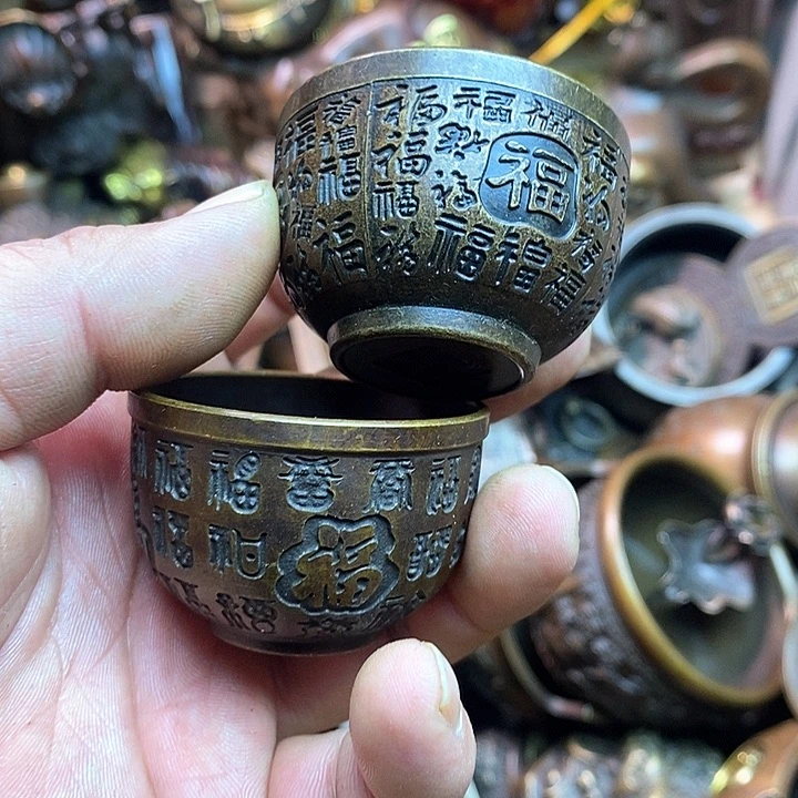 平平安安健健康康