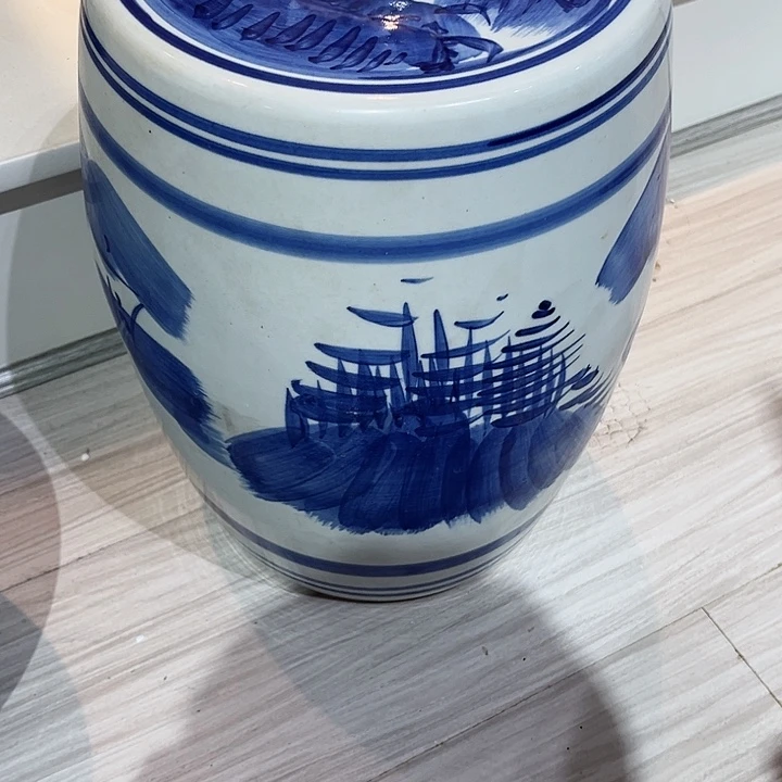 摆件两个瓷登青花