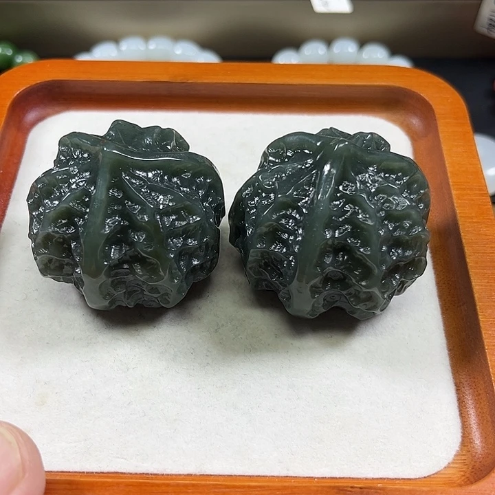 未镶嵌和田玉把件