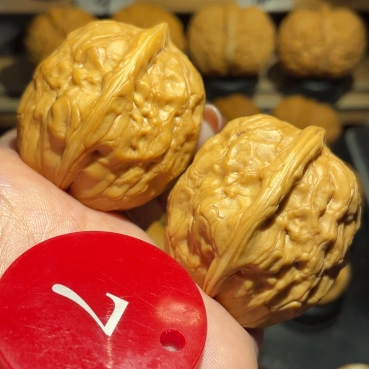 悟***空金刚佛手核桃尺寸38