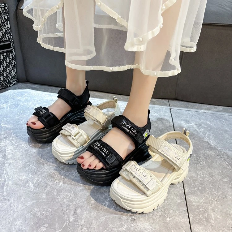 厚底凉鞋女时尚舒适女士沙滩凉鞋2025新款