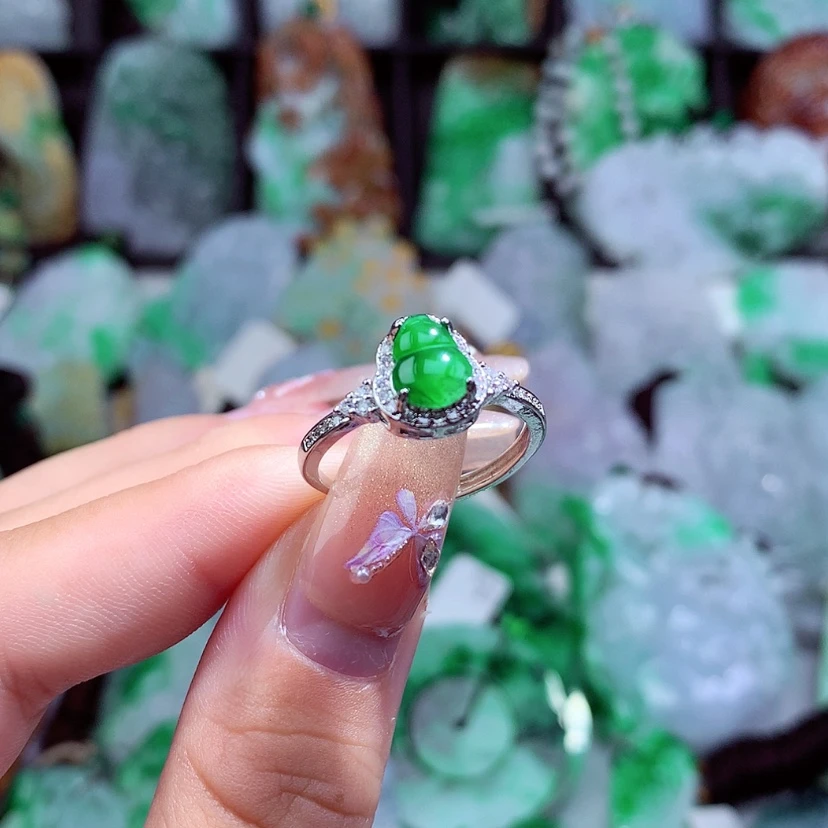 【闪购商品】翡翠颈饰未镶嵌挂件