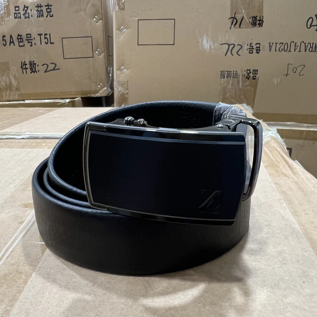 8895撤柜H剪标头层牛皮自动扣黑色皮带男士腰带062