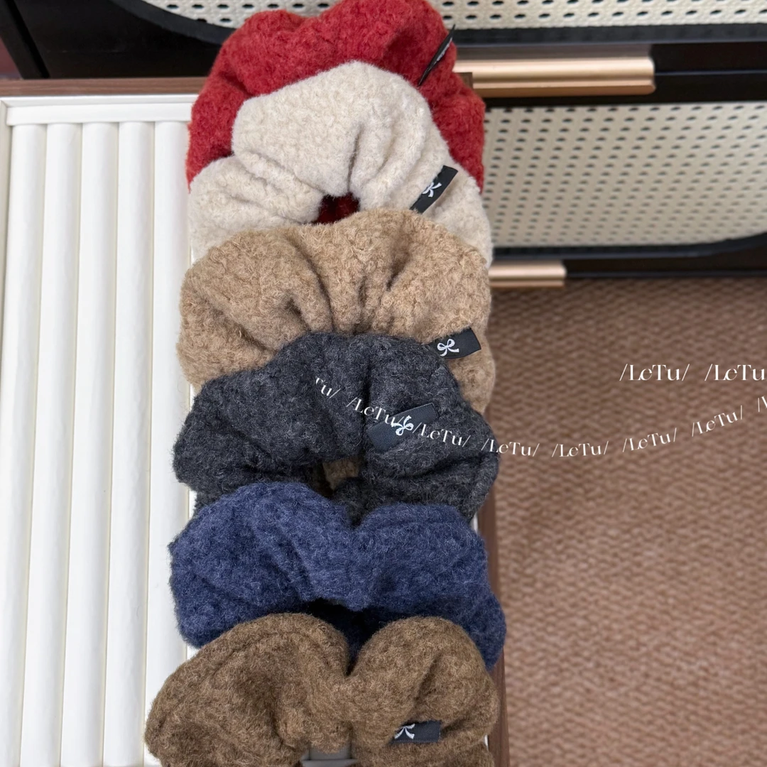 LeTu • 韩系复古毛绒大肠发圈秋冬羊羔毛发绳百搭马尾头绳气质