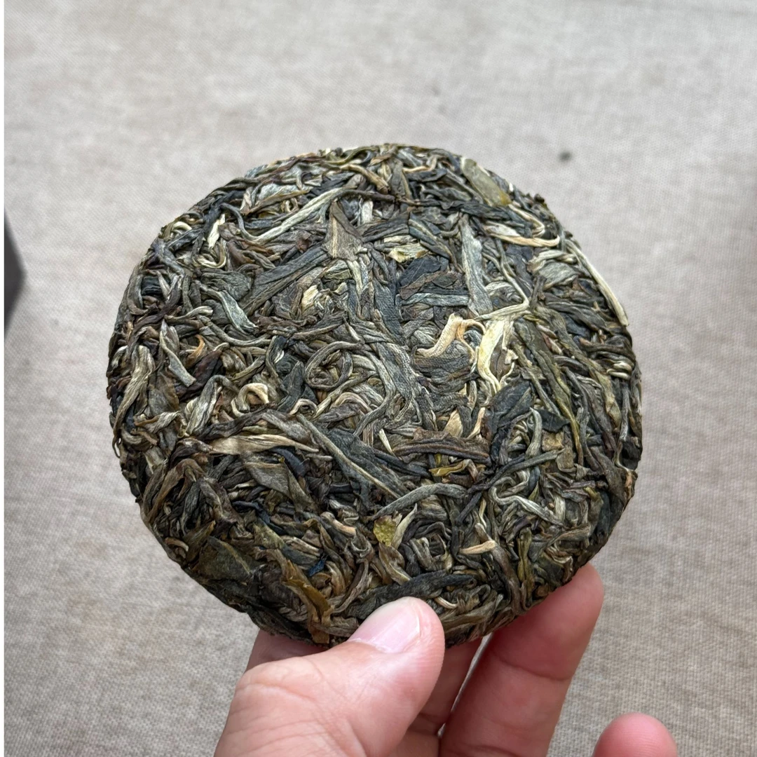 双12临时链接.《2024年老班章纯料生饼100g》