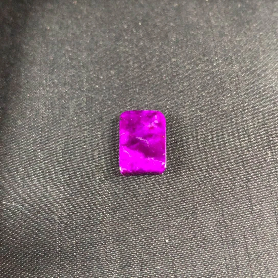 未镶嵌苏纪石（舒俱来）裸石