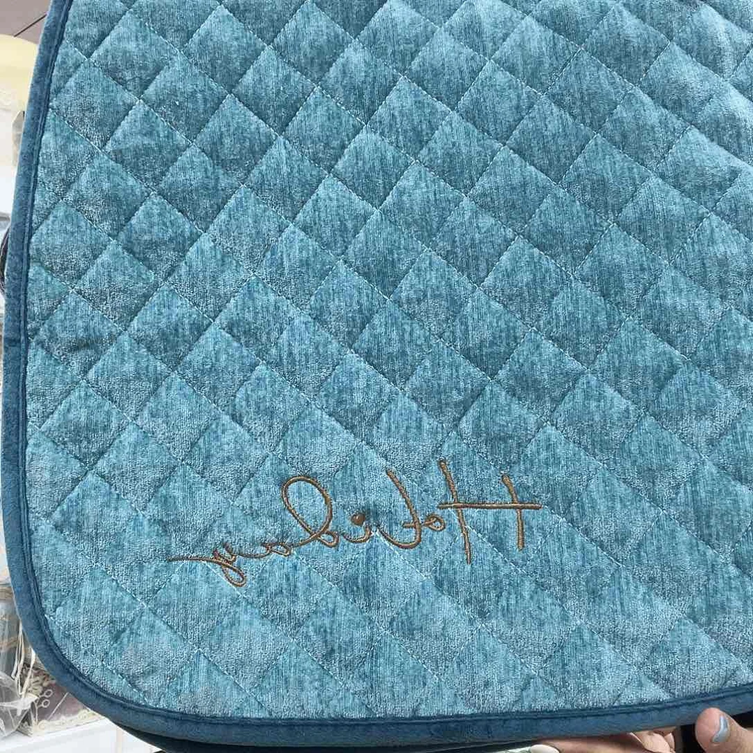 雪尼尔啦咯啦咯啦咯啦咯啦