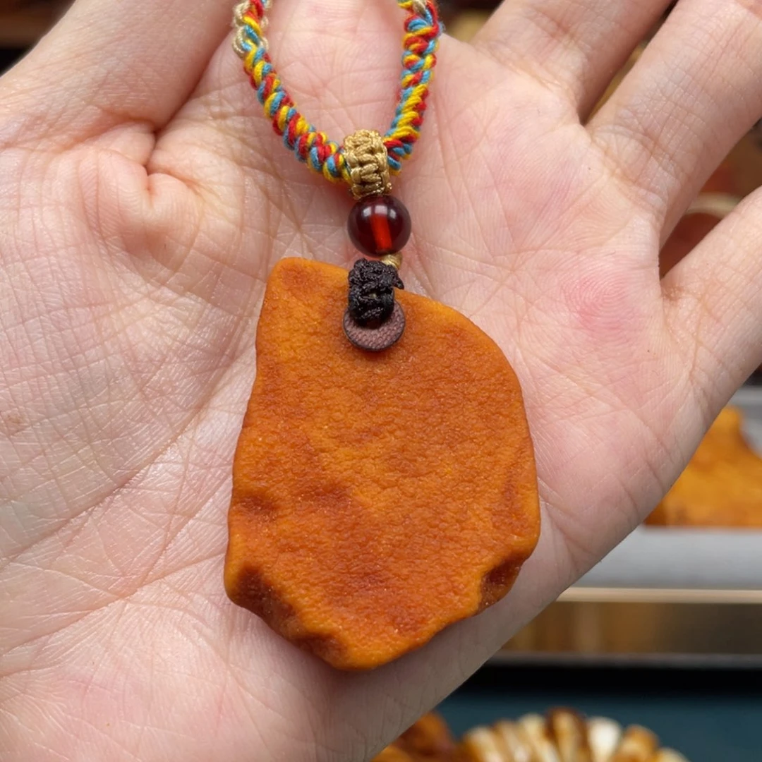 未镶嵌蜜蜡珠宝奇石