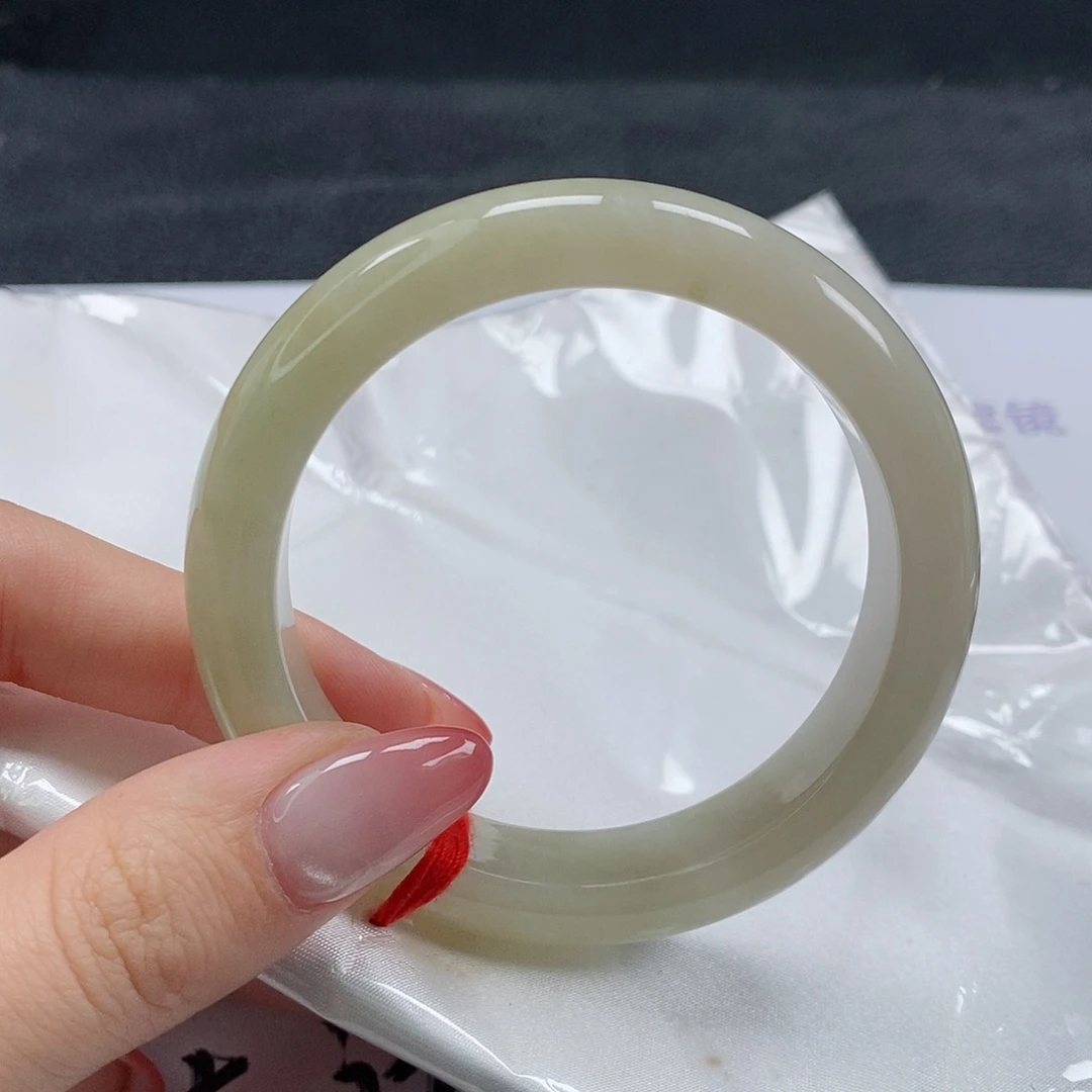 【闪购商品】翡翠手镯未镶嵌362号