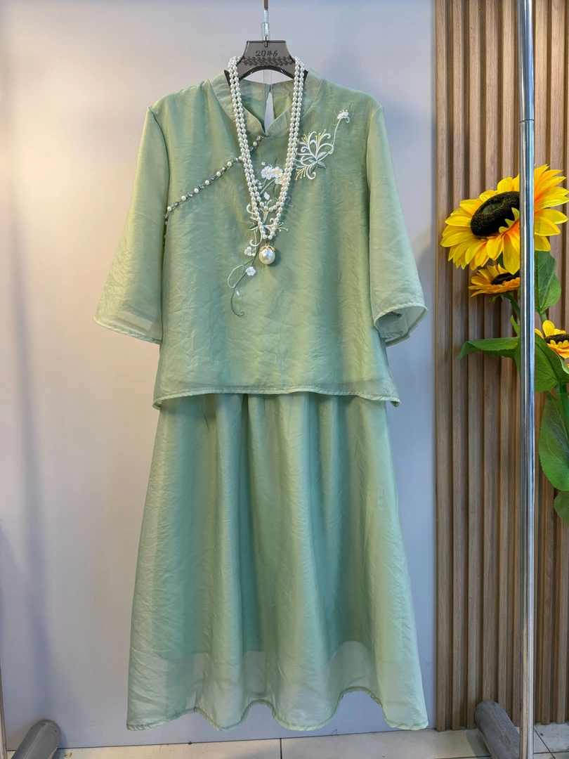 胖妹妹立领花朵斜底摆短袖上衣半身裙新中式夏季款大码女装两件套