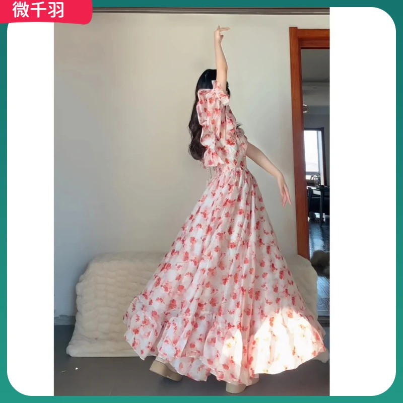 1夏季小众法式粉色碎花露肩连衣裙氛围感度假风茶歇长裙子l