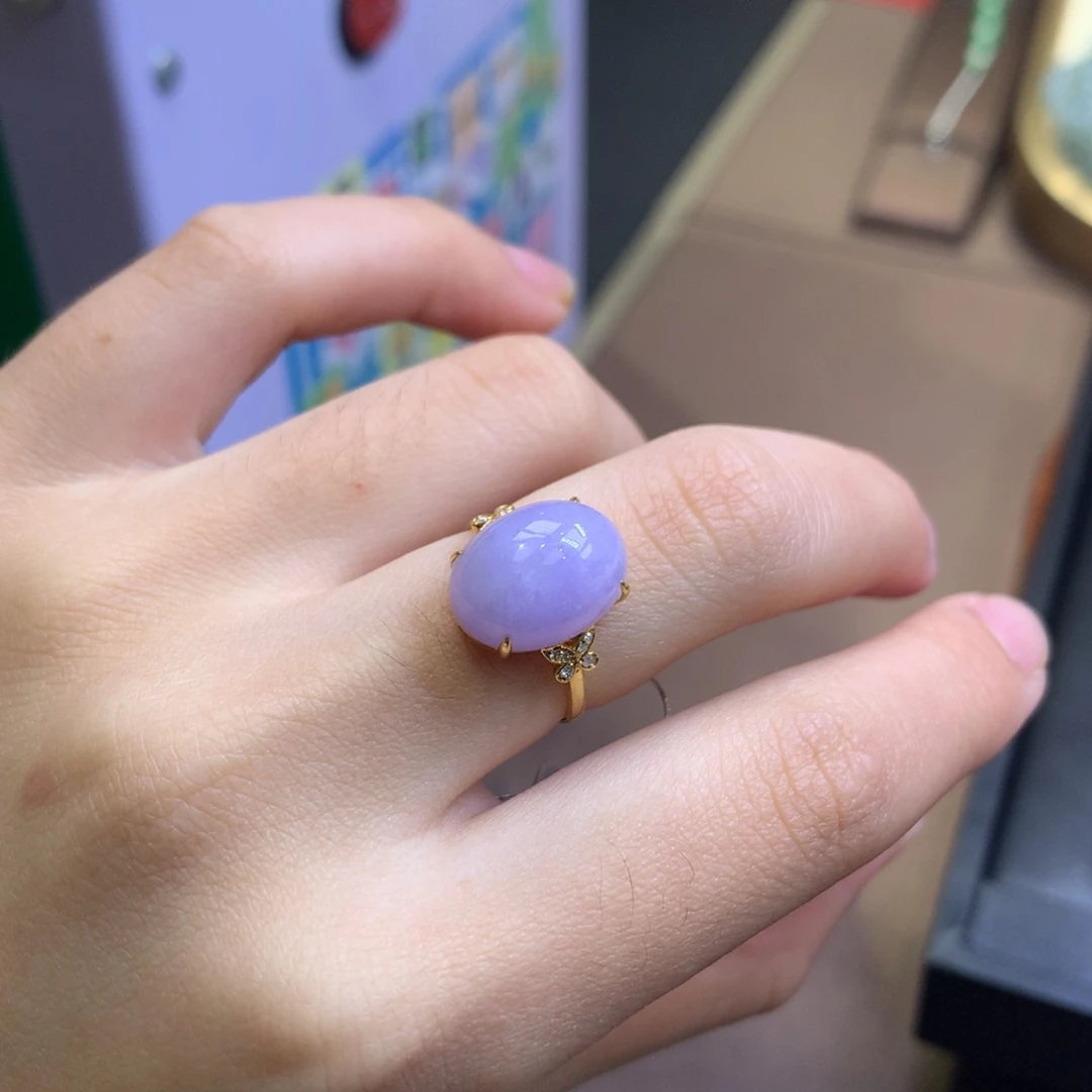 翡翠18K金镶嵌颈饰翡翠