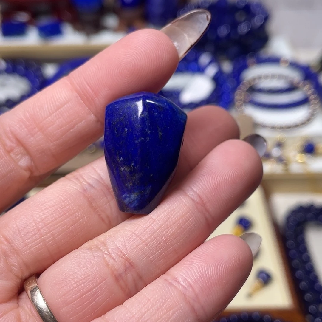 忠***良青金石未镶嵌鲨鱼背三通18.4mm