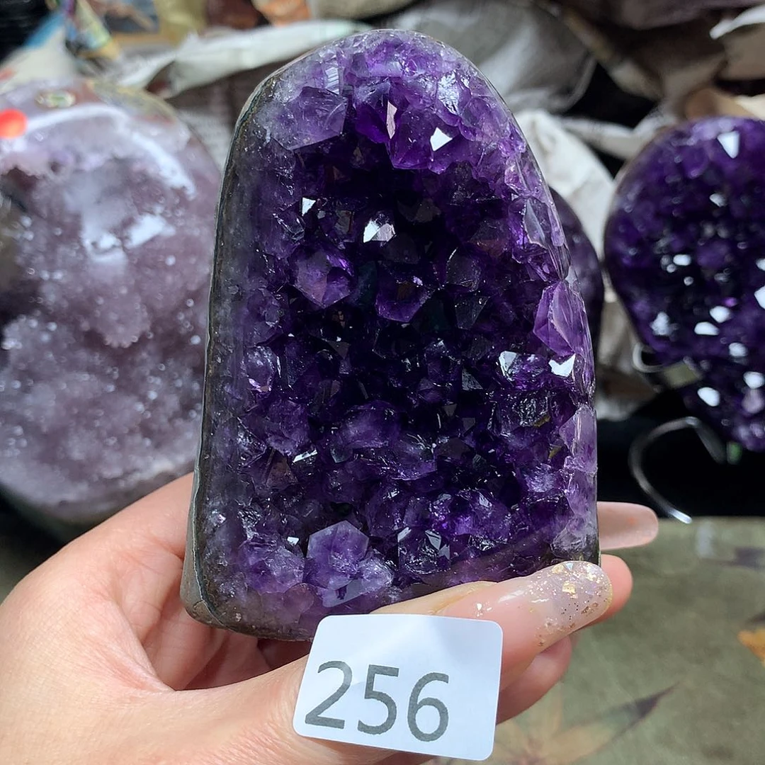 紫晶大型摆件（非配饰）未镶嵌