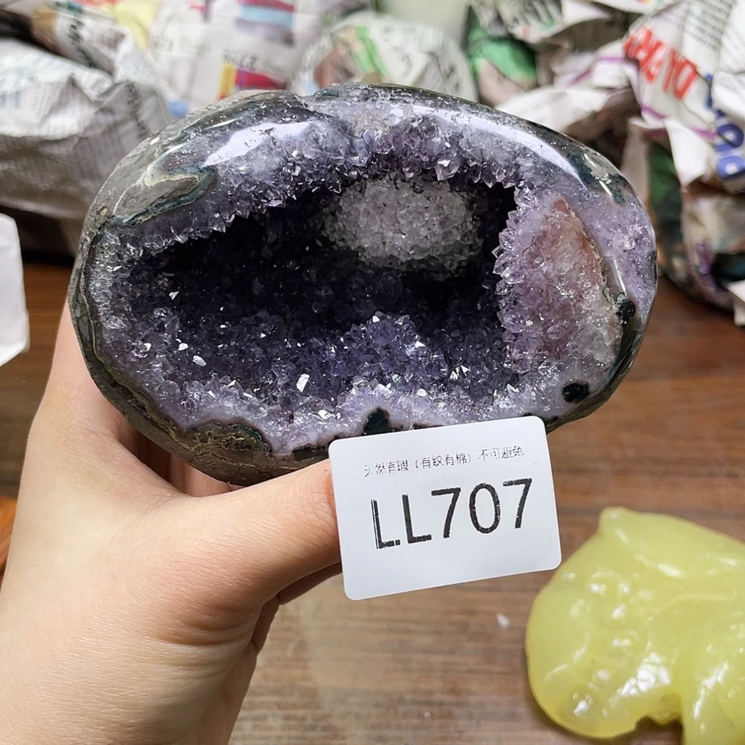 水晶未镶嵌大型摆件（非配饰）
