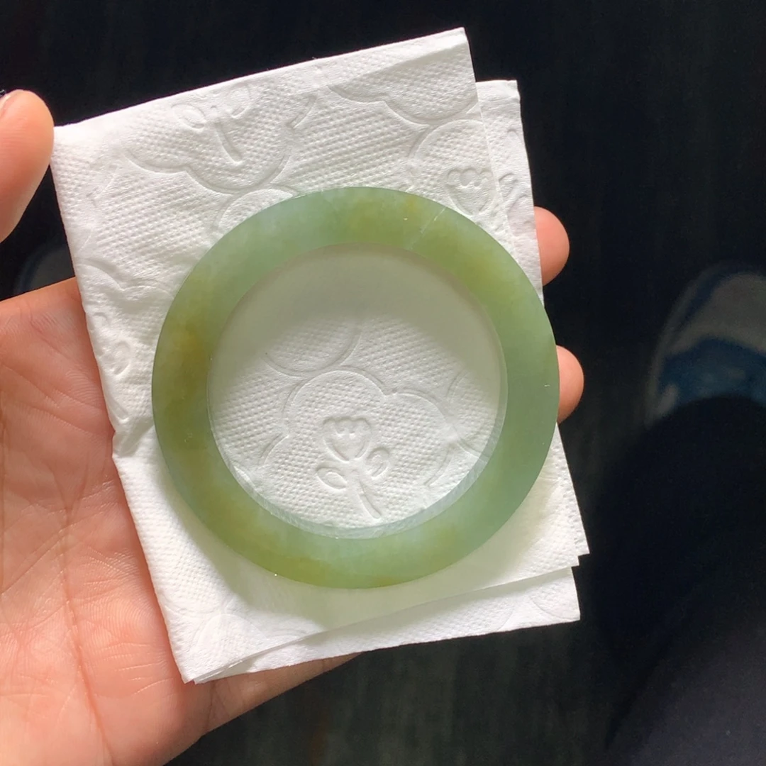 定制翡翠未镶嵌手镯定制