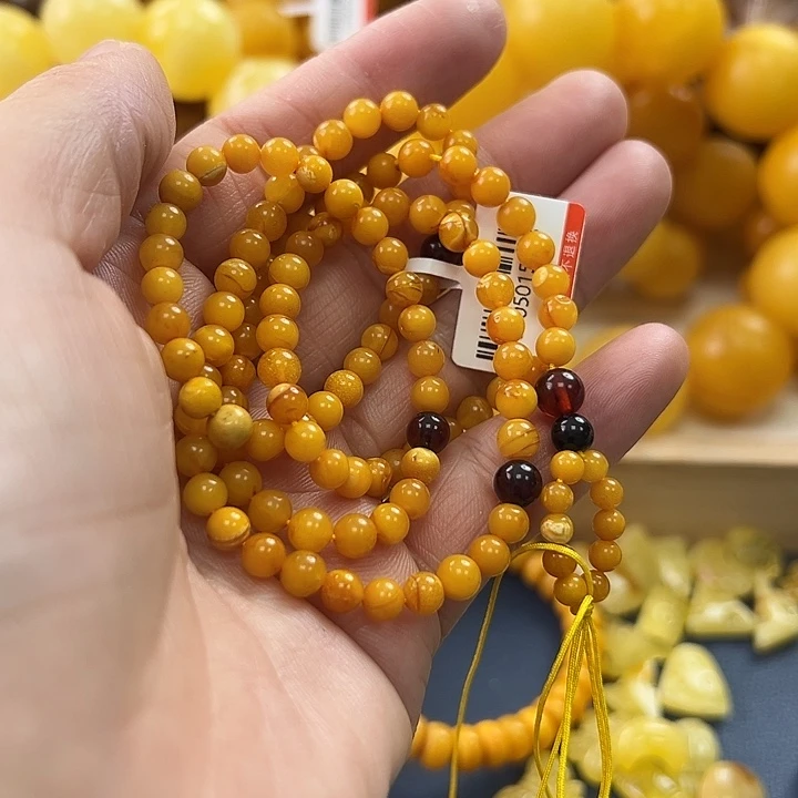 未镶嵌琥珀珠宝奇石