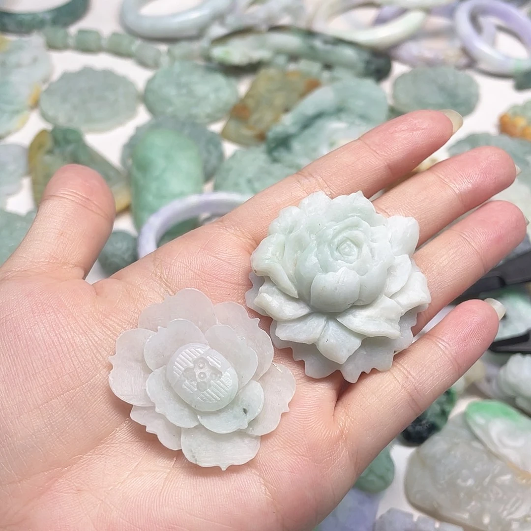 定制翡翠未镶嵌随**行翡翠