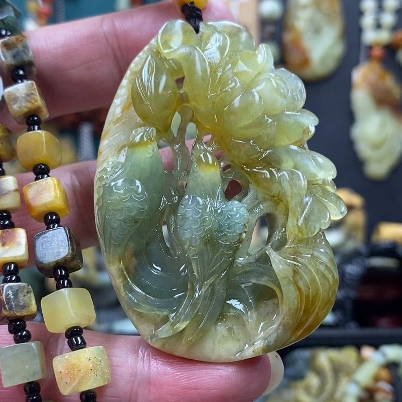 【闪购商品】蛇纹石玉吊坠未镶嵌