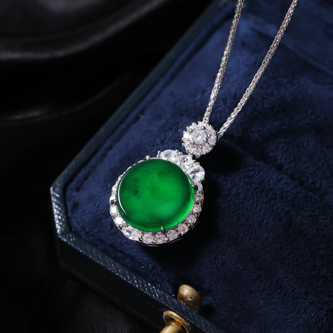 天然A货翡翠冰阳绿无事牌多样性不含链dYW004D