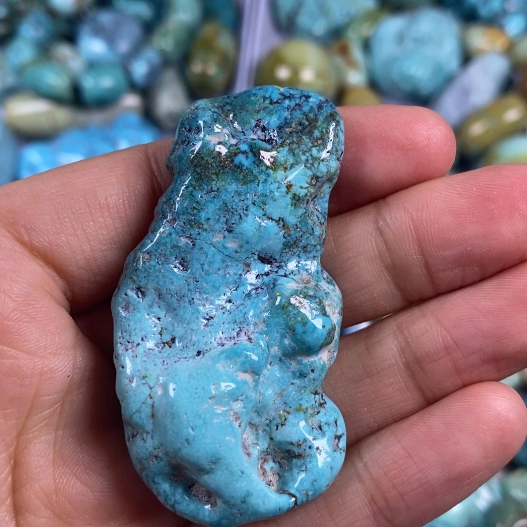 绿松石未镶嵌颈饰