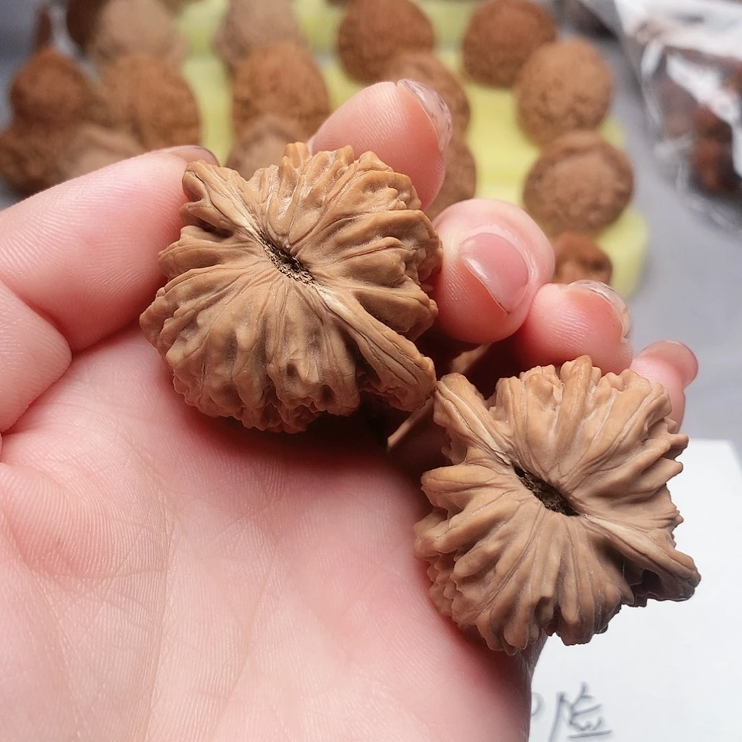 大叶紫檀（黑酸枝木类）四座楼