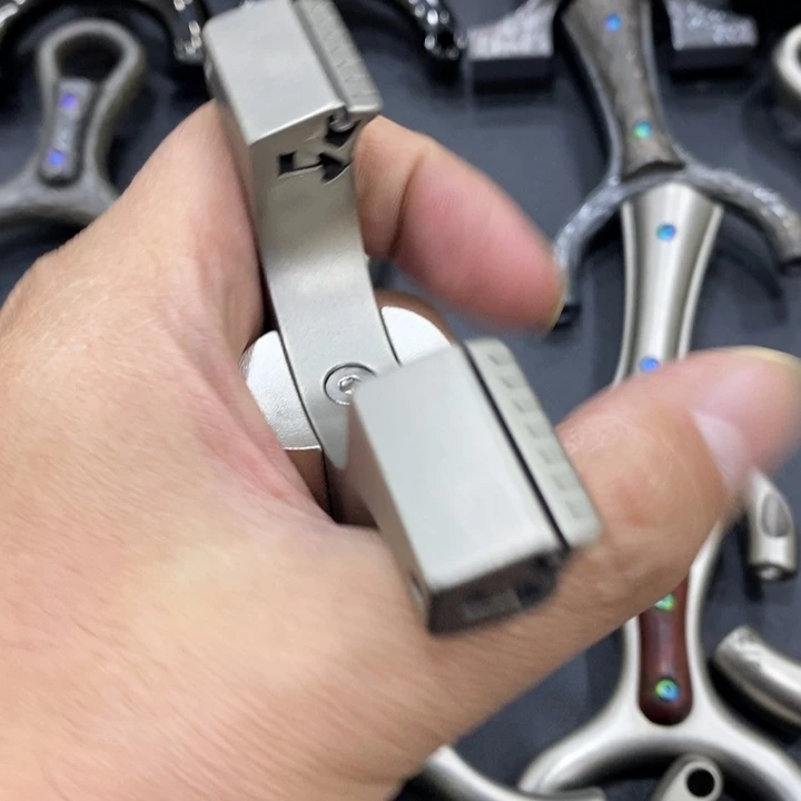 江***彧90-25瑕疵惊雷带一副皮筋带鹅容带