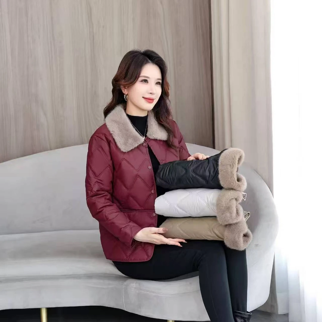 妈妈装秋冬羽绒棉服免洗小皮衣外套2025新款女装洋气保暖棉袄外套