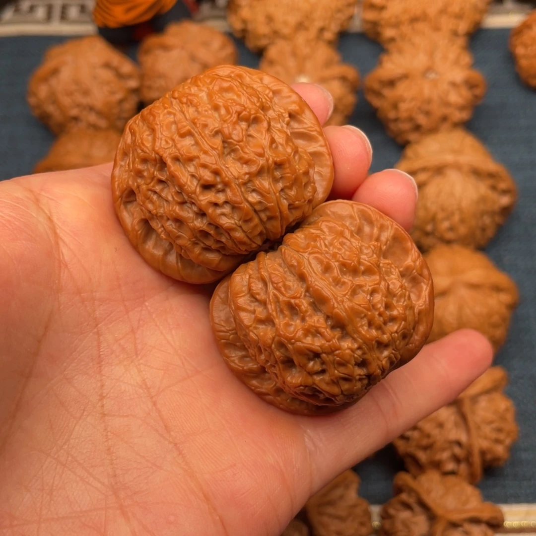 文玩核桃把件41毕业血麒麟