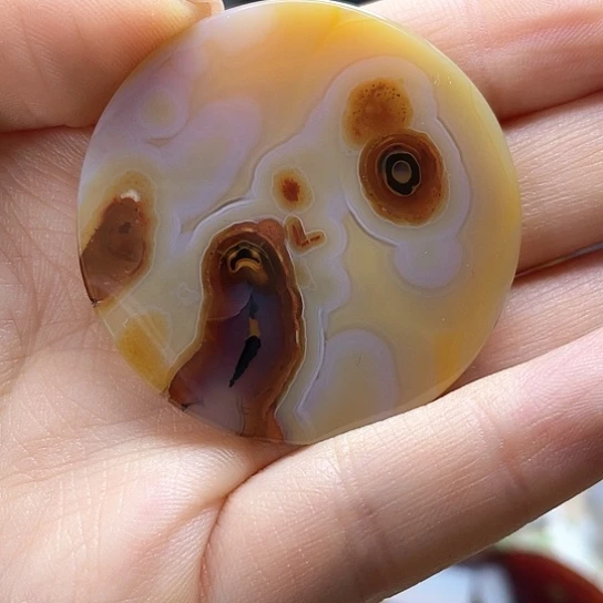 玛瑙/玉髓颈饰未镶嵌