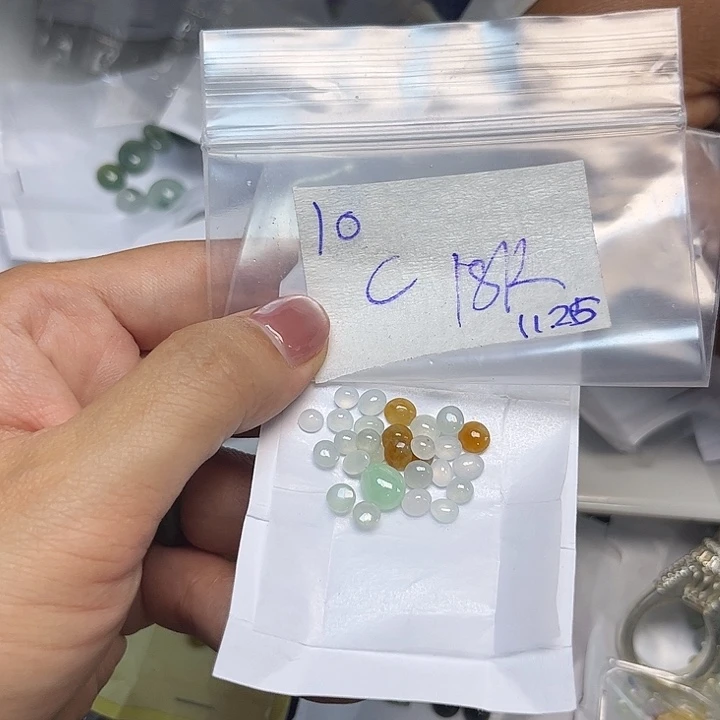 C***a定制翡翠未镶嵌不